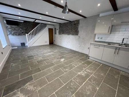 2 bedroom house to rent - Photo 3