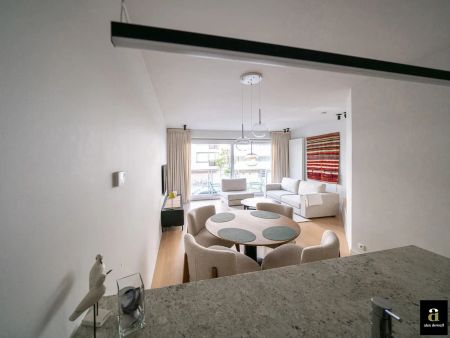 Modern gemeubeld 2-slaapkamerappartement in de Leopoldlaan. - Photo 5