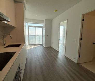 For Lease - 8 Interchange Way Unit# 5711, Vaughan, Ontario - Photo 4