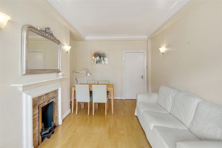 Ashley Court, Victoria - Photo 2