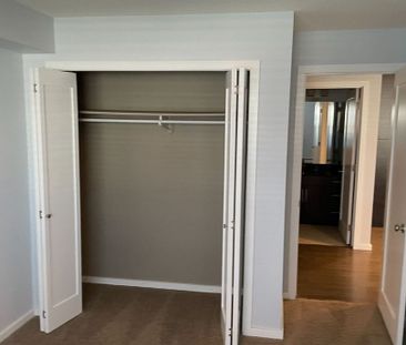 2 Bedroom in the London Flats building in Lakewood - Photo 6