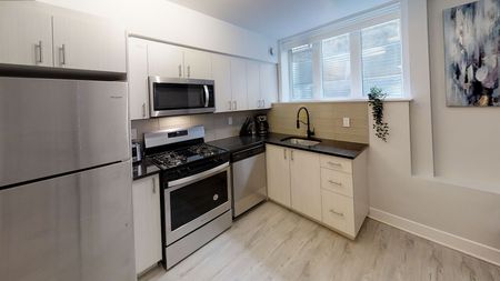 12 Jolliet Avenue, Vanier North, Ottawa, ON - Photo 4