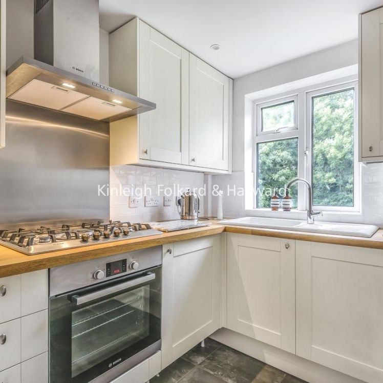 Finchley Park, London N12 - Photo 1