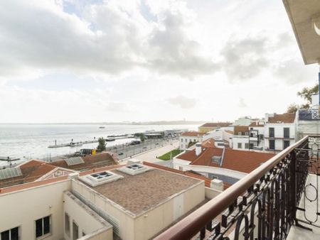 2 room luxury Apartment for rent in Graca (Graca), Lisbon - Photo 3