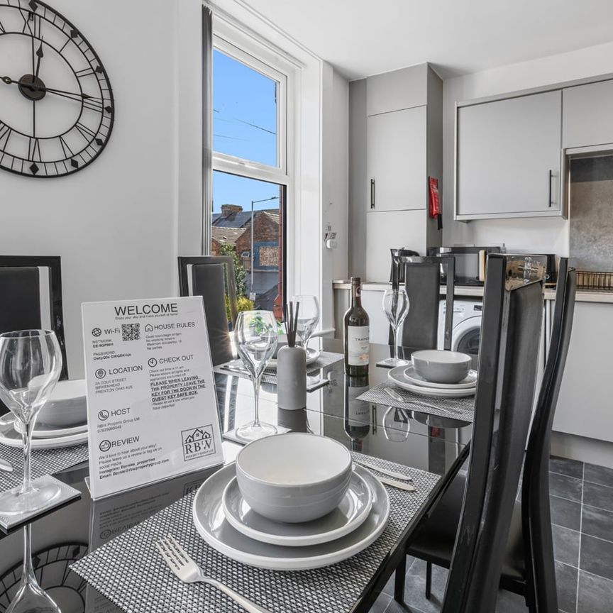 6 Bed Terraced House, Cole Street, CH43 - Photo 1