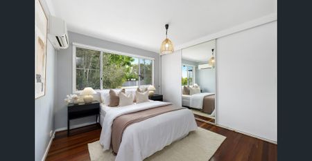 Family Abode- Poolside Living & Spacious Outdoor Entertaining - Photo 5