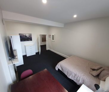 2/9-11 Malop St, GEELONG VIC 3220 - Photo 5