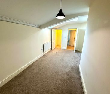 1 Bed Flat, Princes Park, L8 - Photo 3