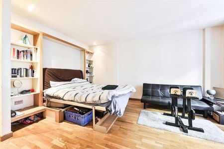 Studio to rent - Photo 2