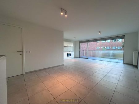 Appartement te huur - Photo 3