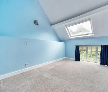 4 bedroom terraced house to rent - Photo 5