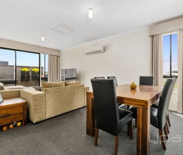 26/9 Petrea Place, HARKNESS - Photo 4