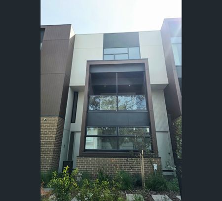 3/583 Ferntree Gully Road, Glen Waverley, Vic 3150 - Photo 4