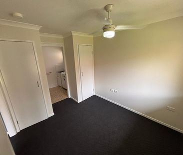 Over 55's Single Accommodation Unit Available Now! - Photo 3