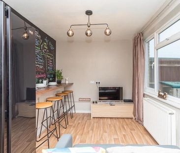 House share to rent - Photo 1