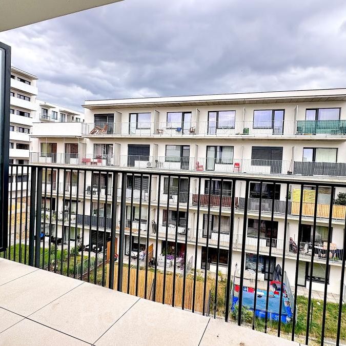 Pronájem bytu 1+kk 35 m2 - Fotografie 1