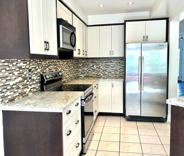 For Lease - 1588 South Parade Court Unit# 46, Mississauga, Ontario - Photo 2