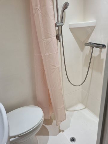 Room in a Shared House, Wellington Road, CR0 - Photo 4