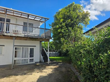 2BR Unit in Hokowhitu - Photo 4