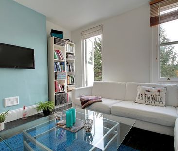 1 Bed Flat, Perryn Road, W3 - Photo 2