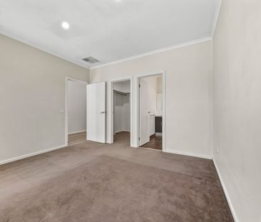 Family Home in Unbeatable Location! - Photo 5