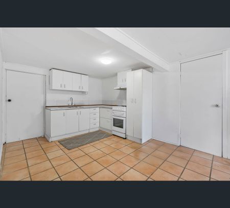 749 Browns Plains Road, Marsden, Qld 4132 - Photo 5
