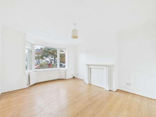 Greenleas Road, Wallasey, CH45 - Photo 1