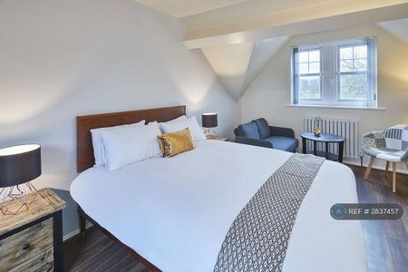 1 bedroom in a house share to rent - Photo 5