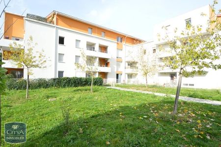 Location Appartement 3 pièces 53m² AGEN 47000 - Photo 4