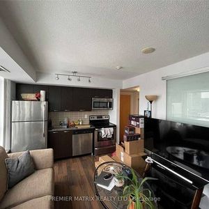 INCREDIBLE VALUE LIBERTY VILLAGE 1 BED CONDO - Photo 2