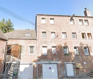 Un appartement situé au 1er étage comprenant : Salon, pièce de vie ... - Photo 3
