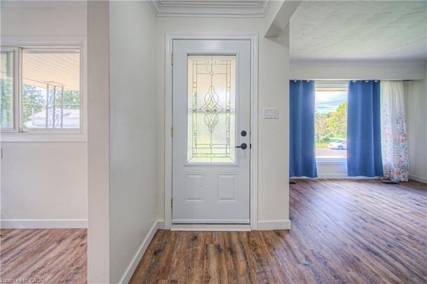 For Lease - 24 Prince Street, Waterloo, Ontario - Photo 1