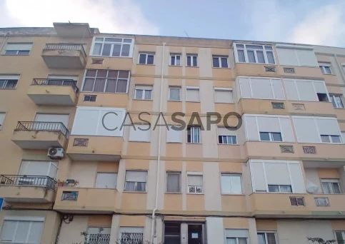 Apartamento T2 para alugar em Loures