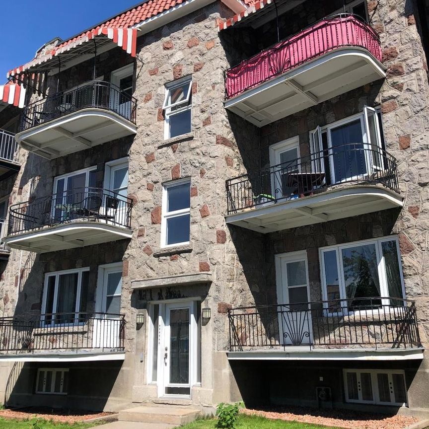 Appartement Montréal (Ville-Marie) À Louer - Photo 1