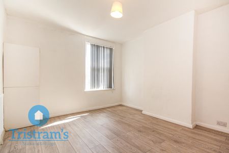 2 bed Mid Terraced House for Rent - Photo 2