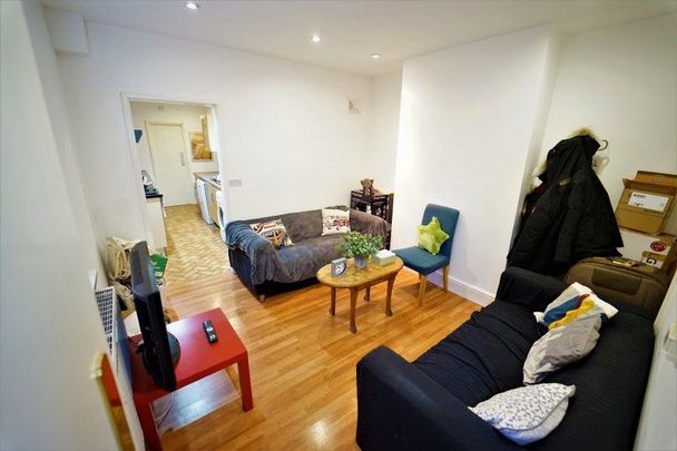 30 Palin Street, NG7 5AG, NOTTINGHAM - Photo 1