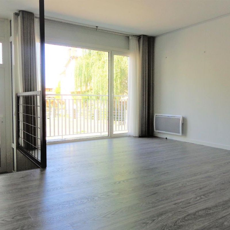 Location Appartement 2 pièces 41m² AIRE SUR L ADOUR 40800 - Photo 1