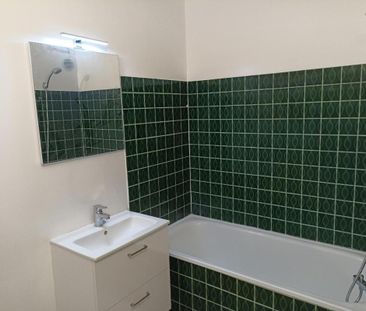 Location Appartement 1 pièce 34m² EVREUX 27000 - Photo 4