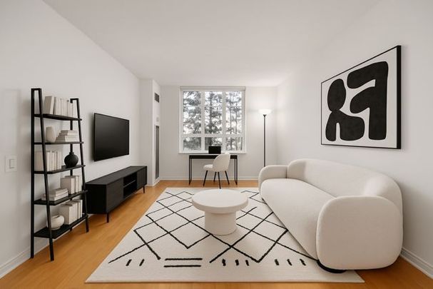 For Lease - 7 Bishop Avenue Unit# 312, Toronto, Ontario - Photo 1