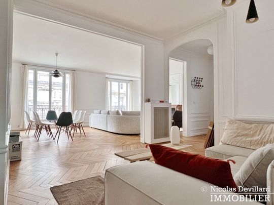 Classique haussmannien rénové et modernisé - Photo 1