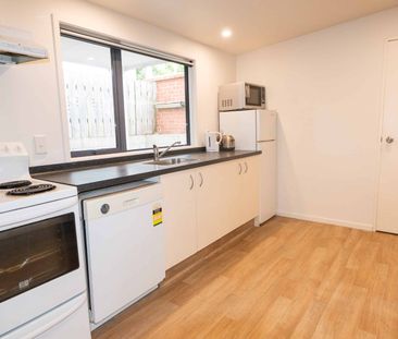 5 ensuite rooms Available for 2026 On Union. - Photo 2