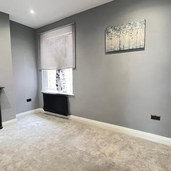 3 bedroom maisonette to rent - Photo 1