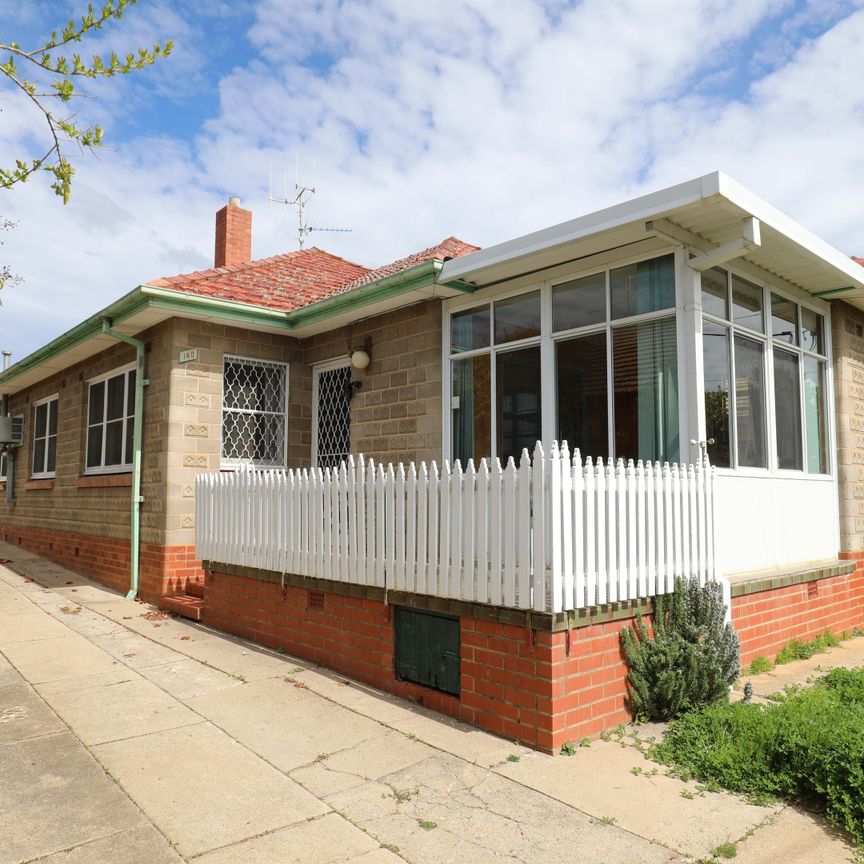140 Uriarra Road, Crestwood NSW 2620 - House For Rent | Domain - Photo 1