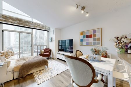 For Lease - 1029 King Street Unit# 829, Toronto, Ontario - Photo 2