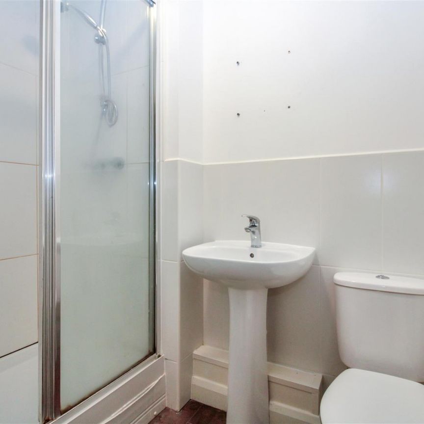 2 bedroom House To Let - Photo 1