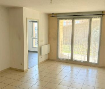 Location Appartement 2 pièces 44m² AUBENAS 07200 - Photo 2