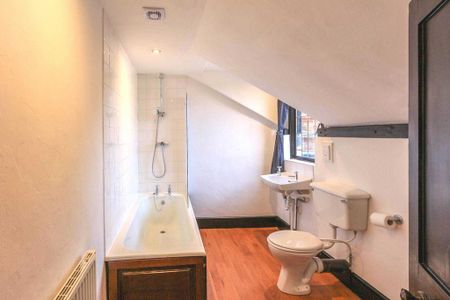 2 bedroom maisonette to rent - Photo 5