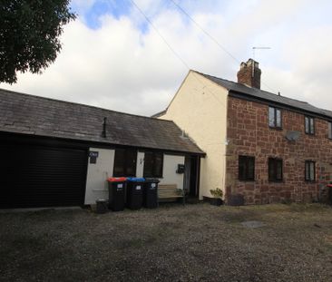 2 Bedroom Cottage, Chester - Photo 3