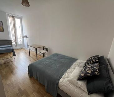 Location Appartement 4 pièces 84m² NICE 06000 - Photo 4