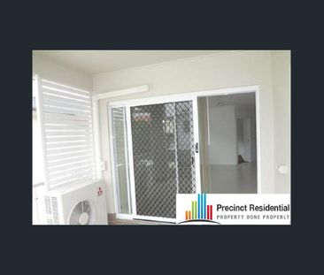 2 bedroom apartment in a small complex - Photo 4